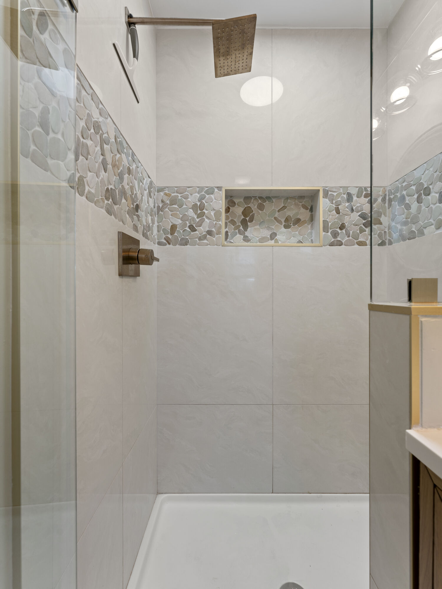 Contemporary Bath Detail